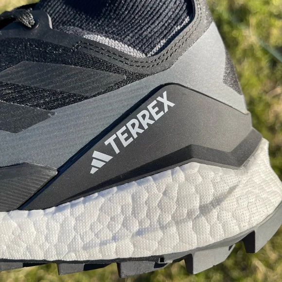 Size 10.5 Men’s Adidas Terrex Hiker Boost New - Picture 5 of 8